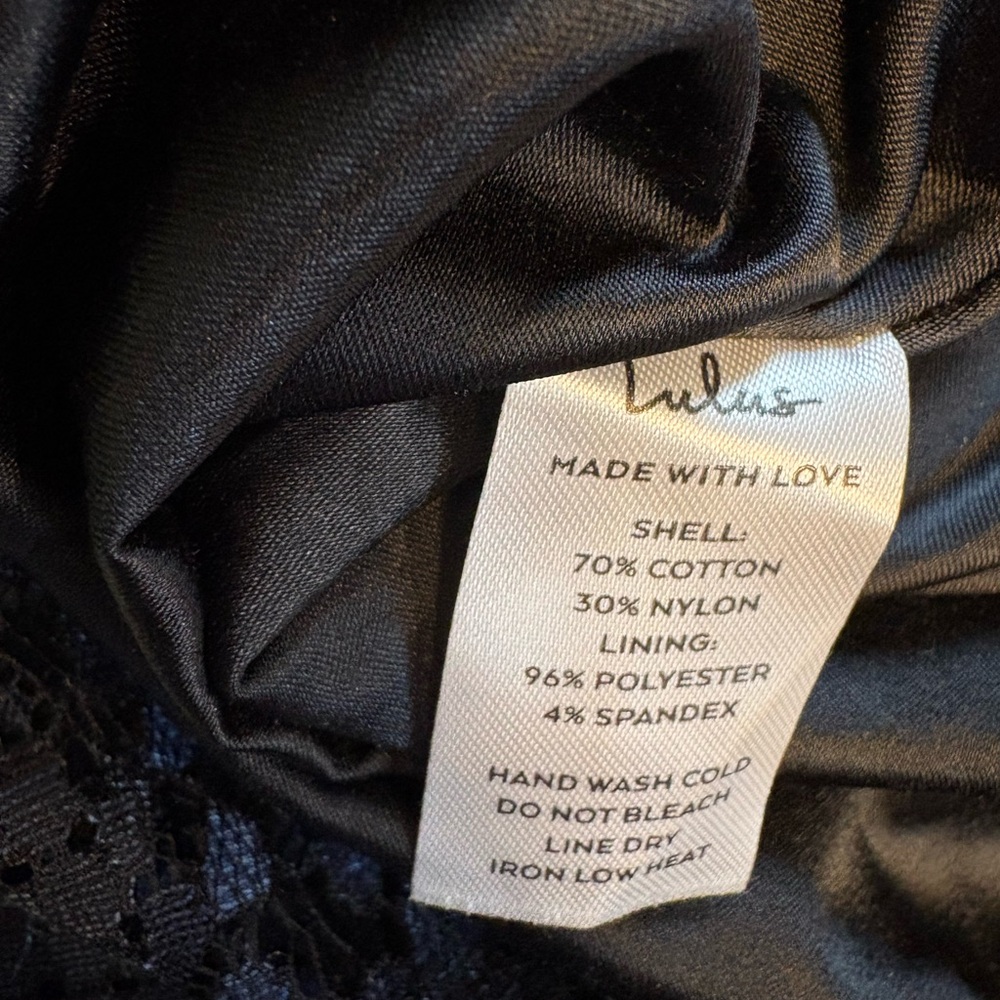 Lulus Navy Floral Lace Tiered Feminine Old Money Coquette Girl Maxi Dress sz 2X - Picture 5 of 6